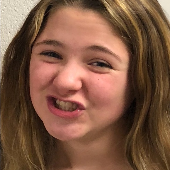 Meet your Posher, Paige - Picture 1 of 1